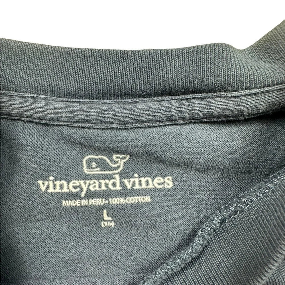 VINEYARD VINES: 1998 Ski Long Sleeve Graphic Tee -Size Large Kids